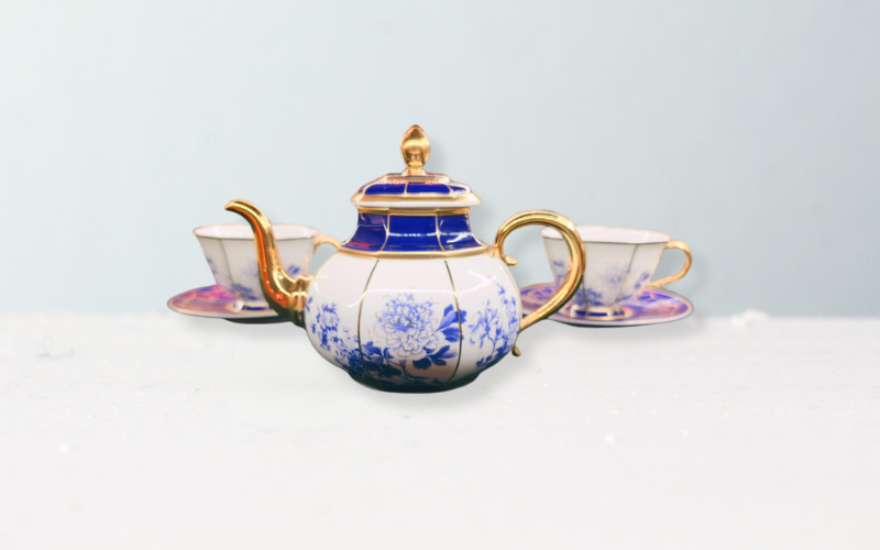 Gilded Blue and White Porcelain Tea Set